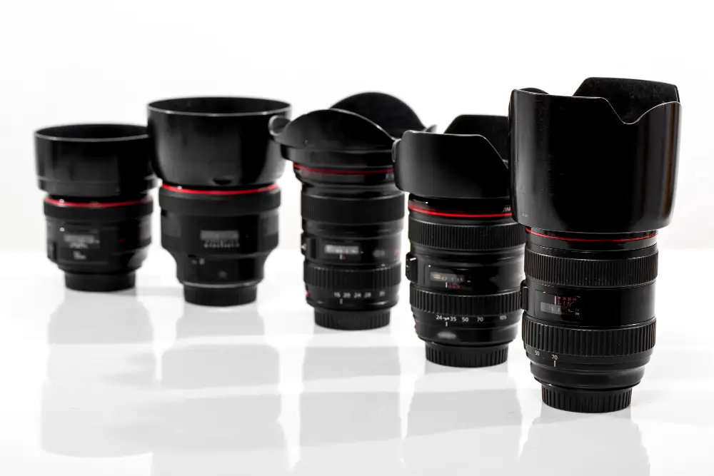 Lens